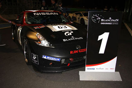 Nissan 370Z GT4 - Arrivée Parc Fermé Magny-Cours 2011